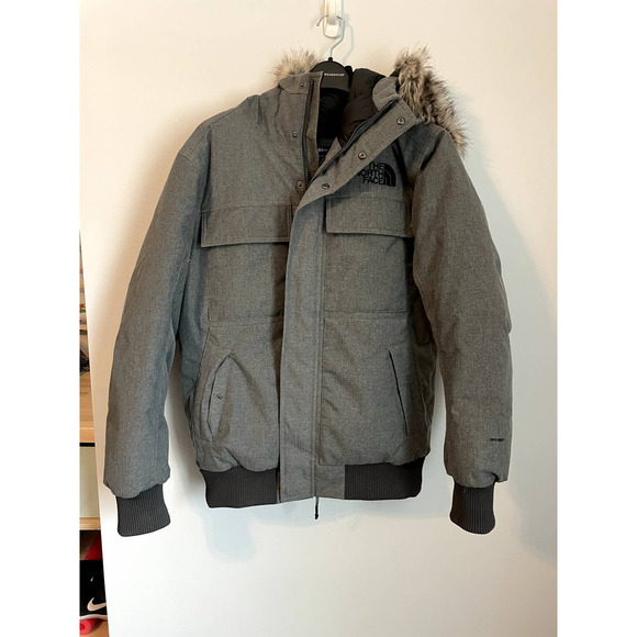 EUC Men's North Face Gotham Jacket II in Gray Size M - Picture 1 of 8